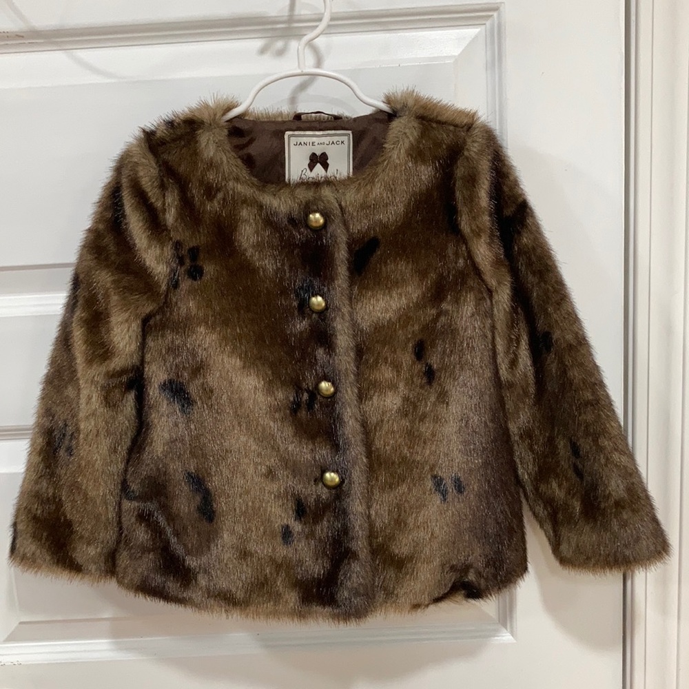 JANIE and JACK Faux Fur Jacket/Cape. Size 3-4
